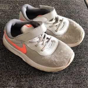 Toddler shoes